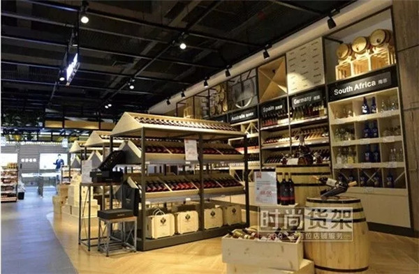 超市酒水區陳列